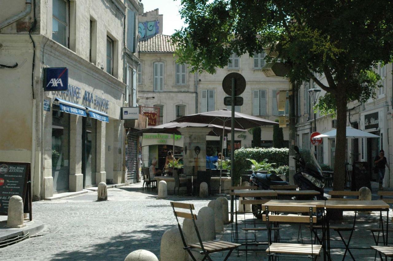 De La Croix Centre Avignon