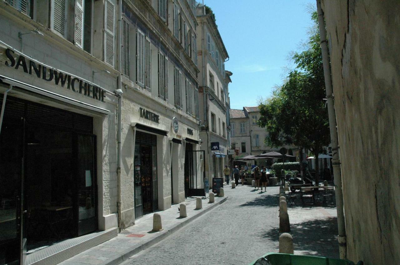 De La Croix Centre * Avignon